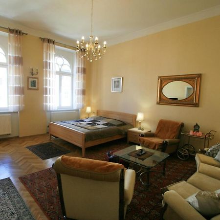 קרלובי וארי Apartment No. 20 Jaltska 3 מראה חיצוני תמונה