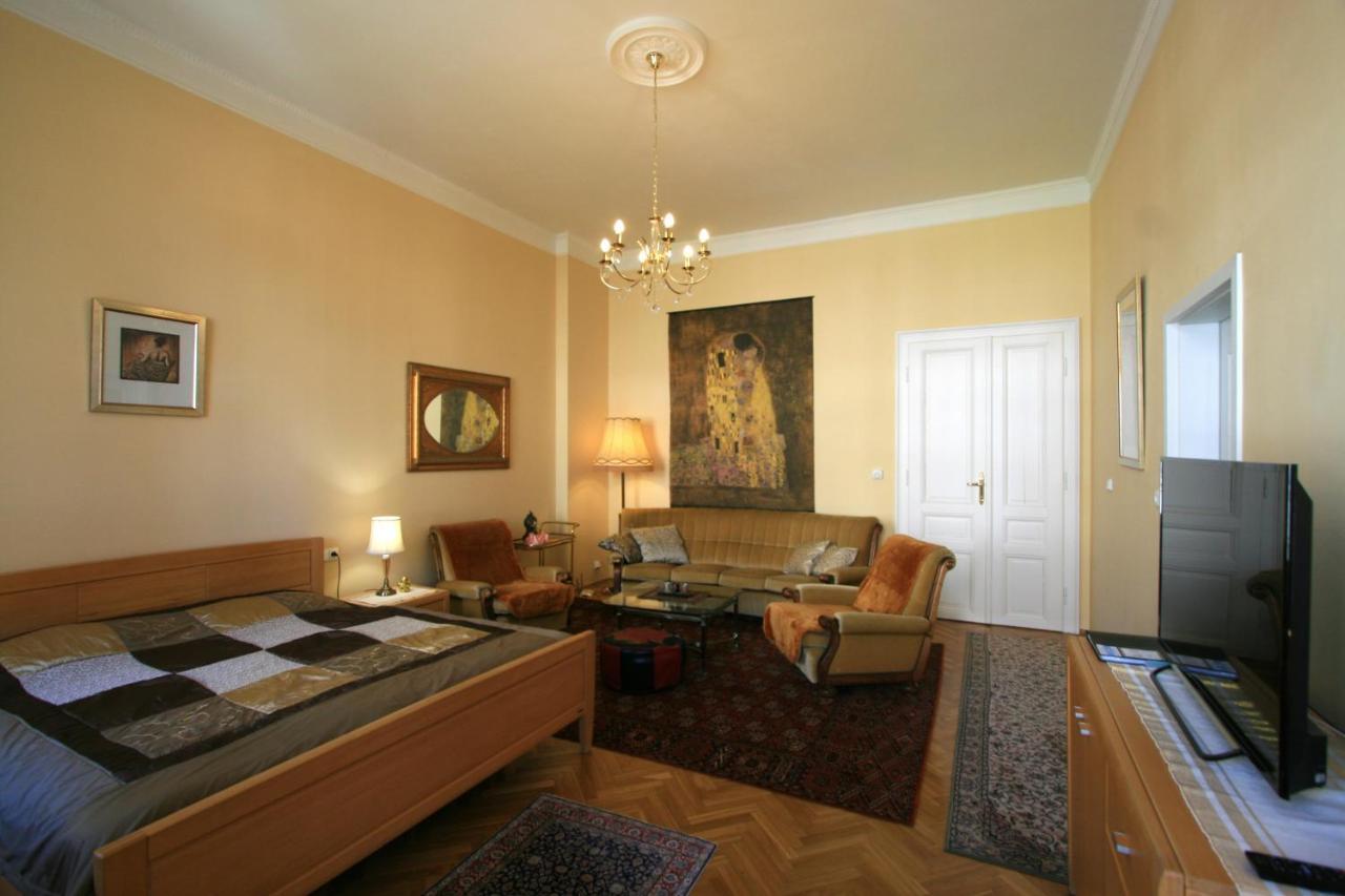 קרלובי וארי Apartment No. 20 Jaltska 3 מראה חיצוני תמונה